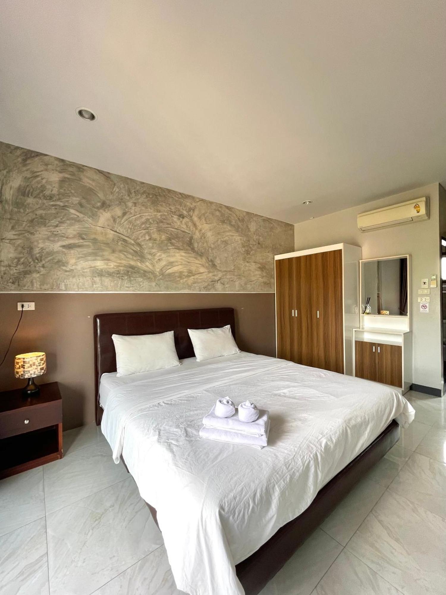 Smaids Motel Lampang